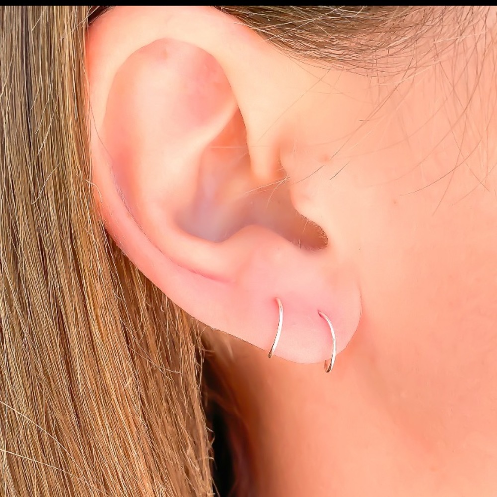 Spiral Double Piercing Earrings Sterling Silver - Picture 4 of 6